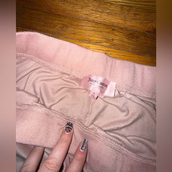 Juicy Couture Women’s Large Pink Velour Sweatpants Used Great Condition - Picture 4 of 5